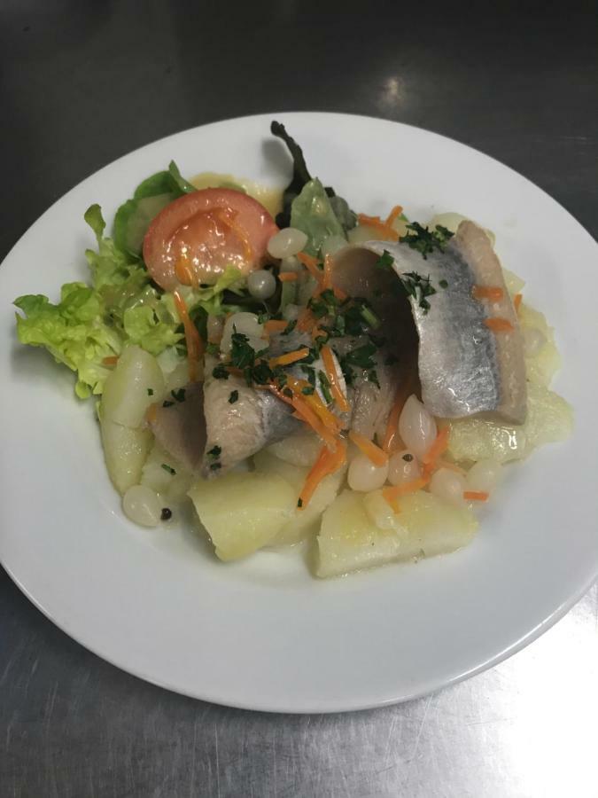Hotel Restaurant L'Agapanthe Pont-de-Salars Eksteriør billede