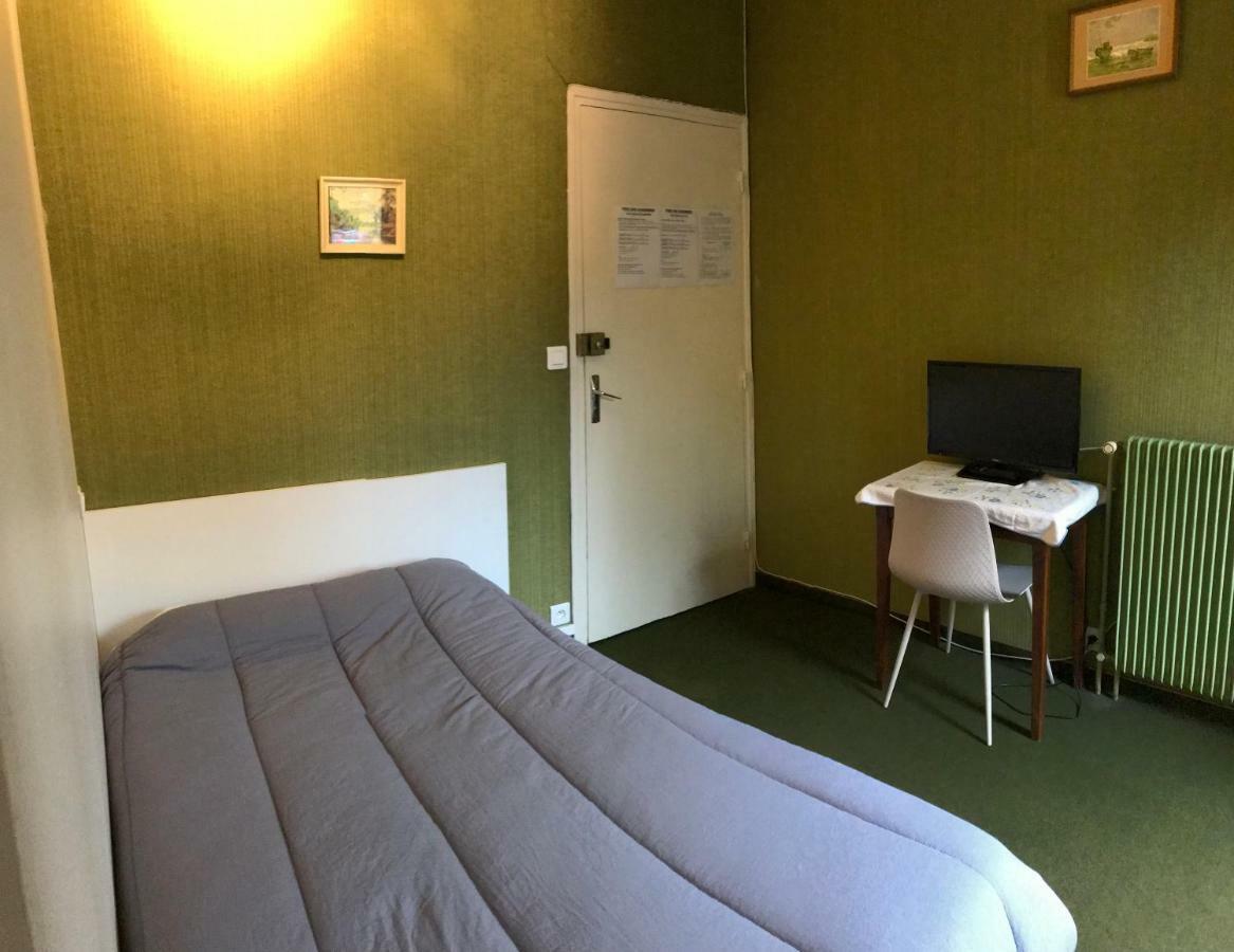 Hotel Restaurant L'Agapanthe Pont-de-Salars Eksteriør billede